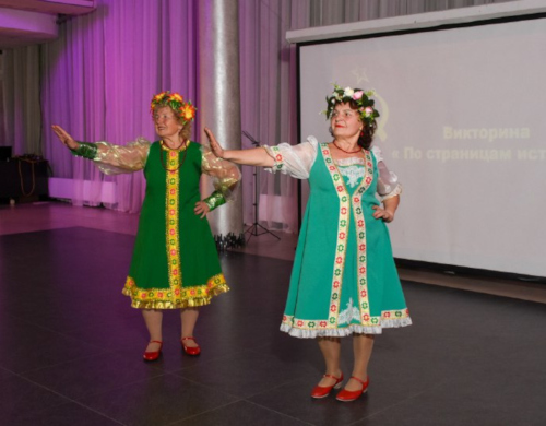 «Комсомольская молодость моя!»