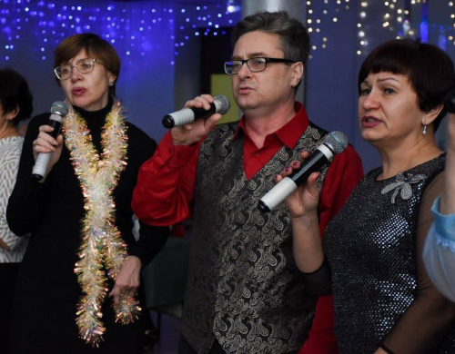 «Рождественский караоке батл»