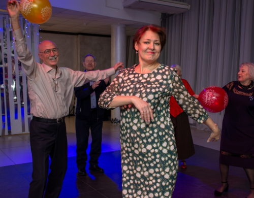 «Как поколение 50+ зажигало так, что молодым оставалось только смотреть!»