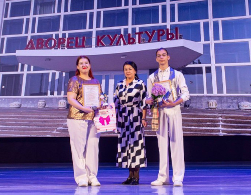 «Песня не прощается с тобой!»