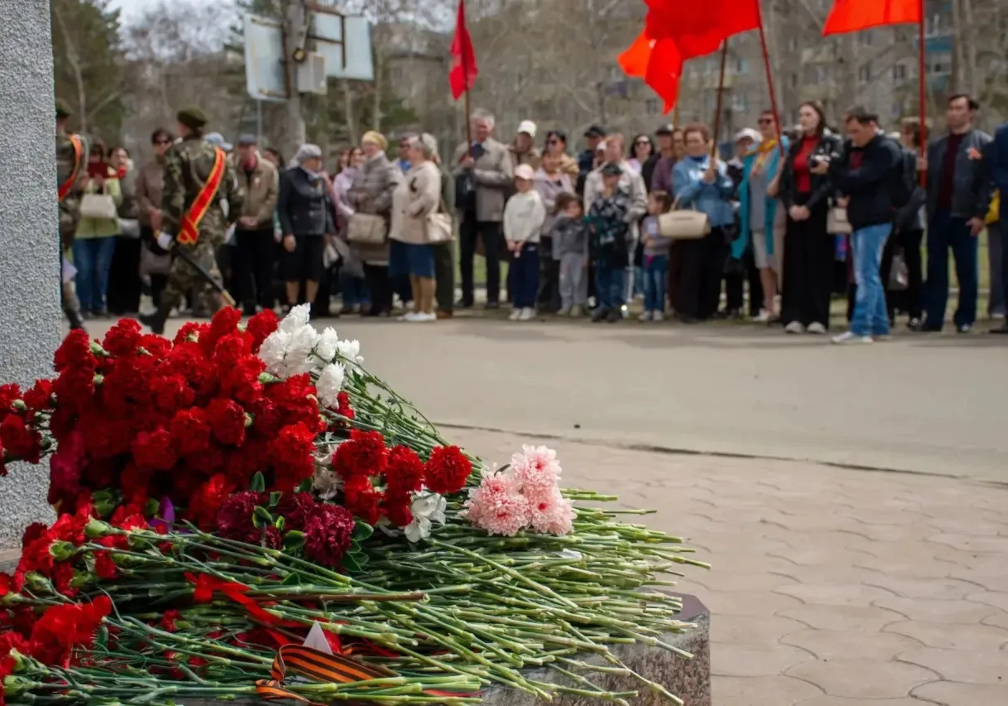 «Поклонимся Великим тем годам…»