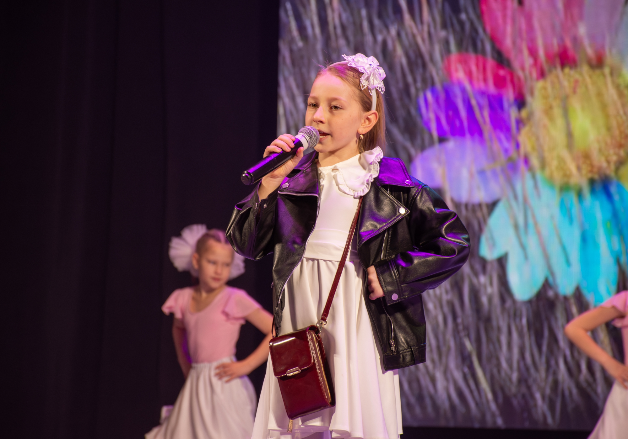 «Булочка с творогом!»