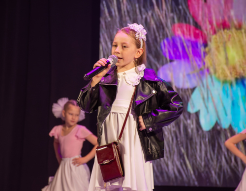 «Булочка с творогом!»